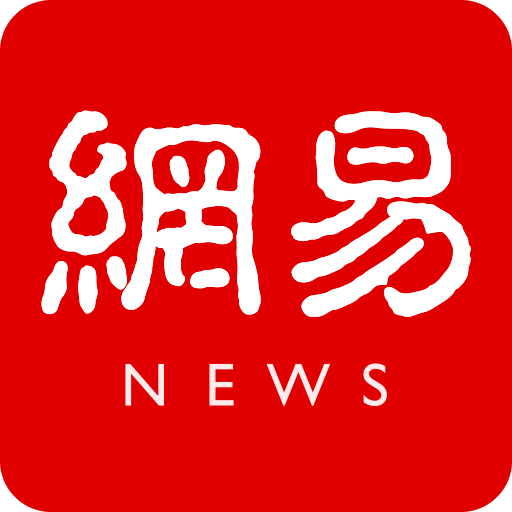 田径锦标赛跳远，选手飞跃展豪情